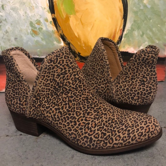 Lucky Brand Baley2 Booties Suede Leopard Size 9.5M - Picture 7 of 16